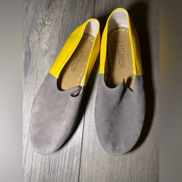 EUC ATLANTIS Handmade Barefoot Nubuck Leather Two Tone Loafers main image 10